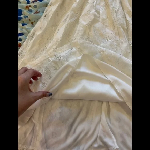 AQUA BLOOMINGDALE’S M Lace High-Neck Sleeveless Mini Dress - Picture 10 of 10